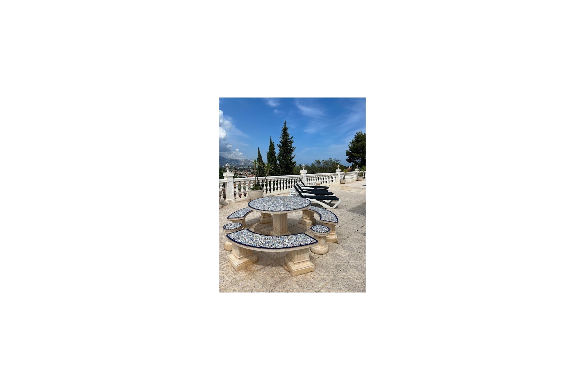Resale - Villa -
Alfas del Pí