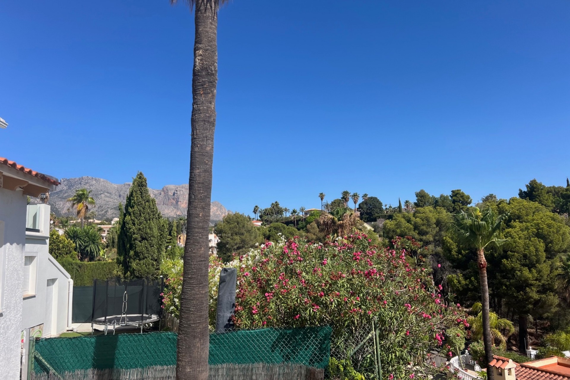 Resale - Villa -
Alfas del Pí