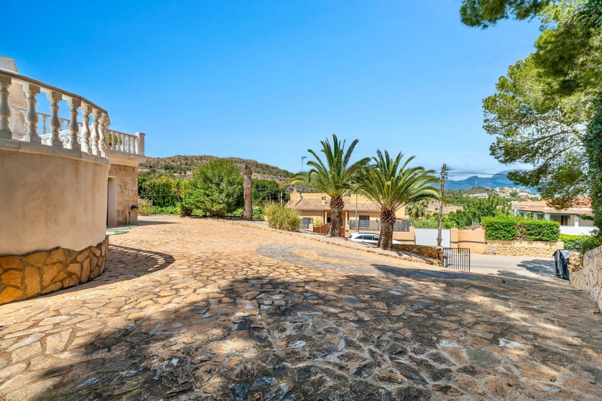 Resale - Villa -
Alfaz del Pi