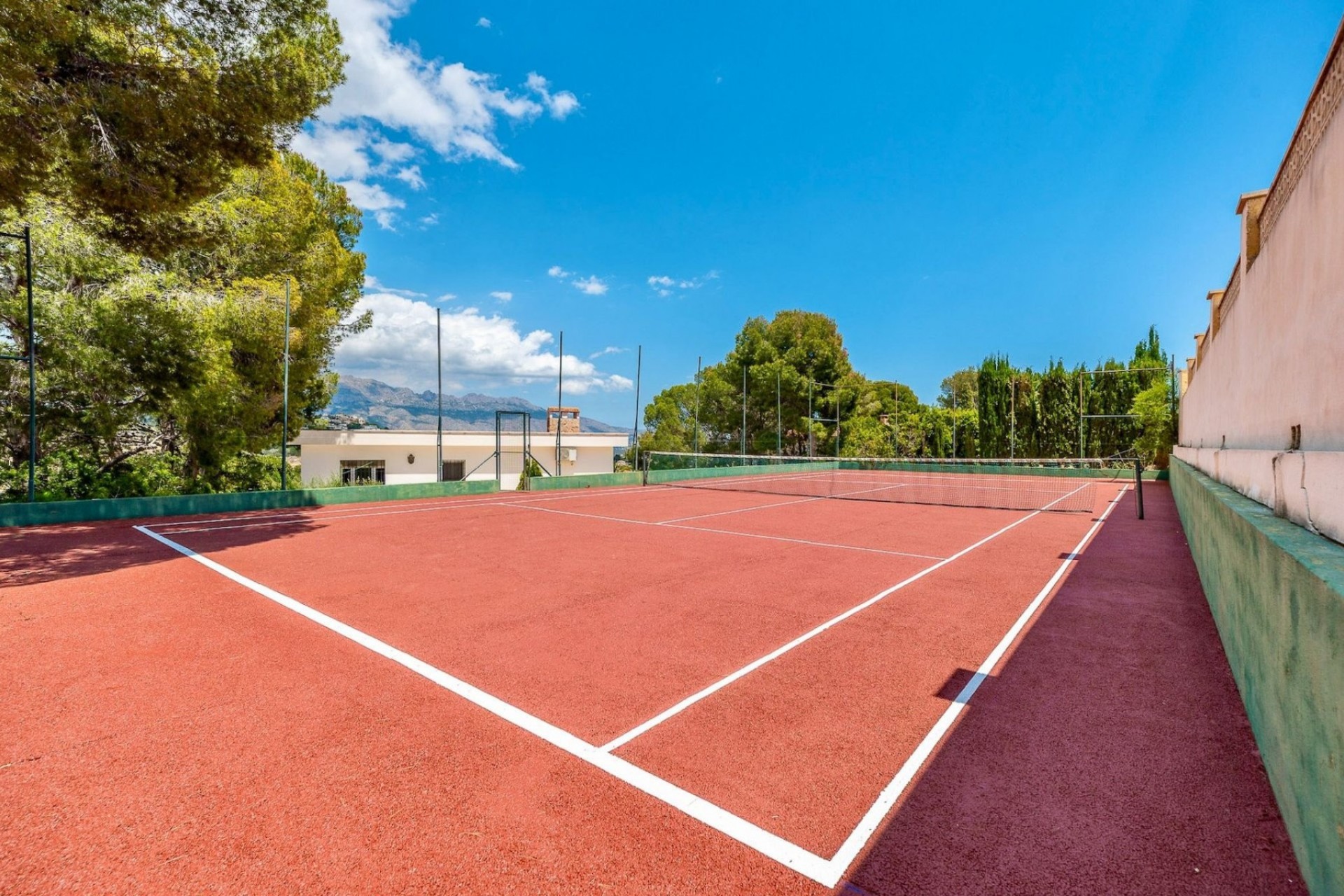 Resale - Villa -
Alfaz del Pi