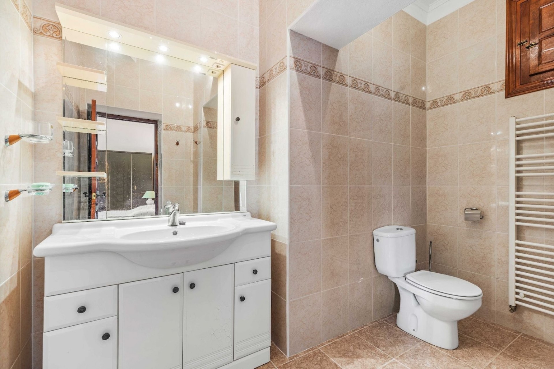 Resale - Villa -
Alfaz del Pi