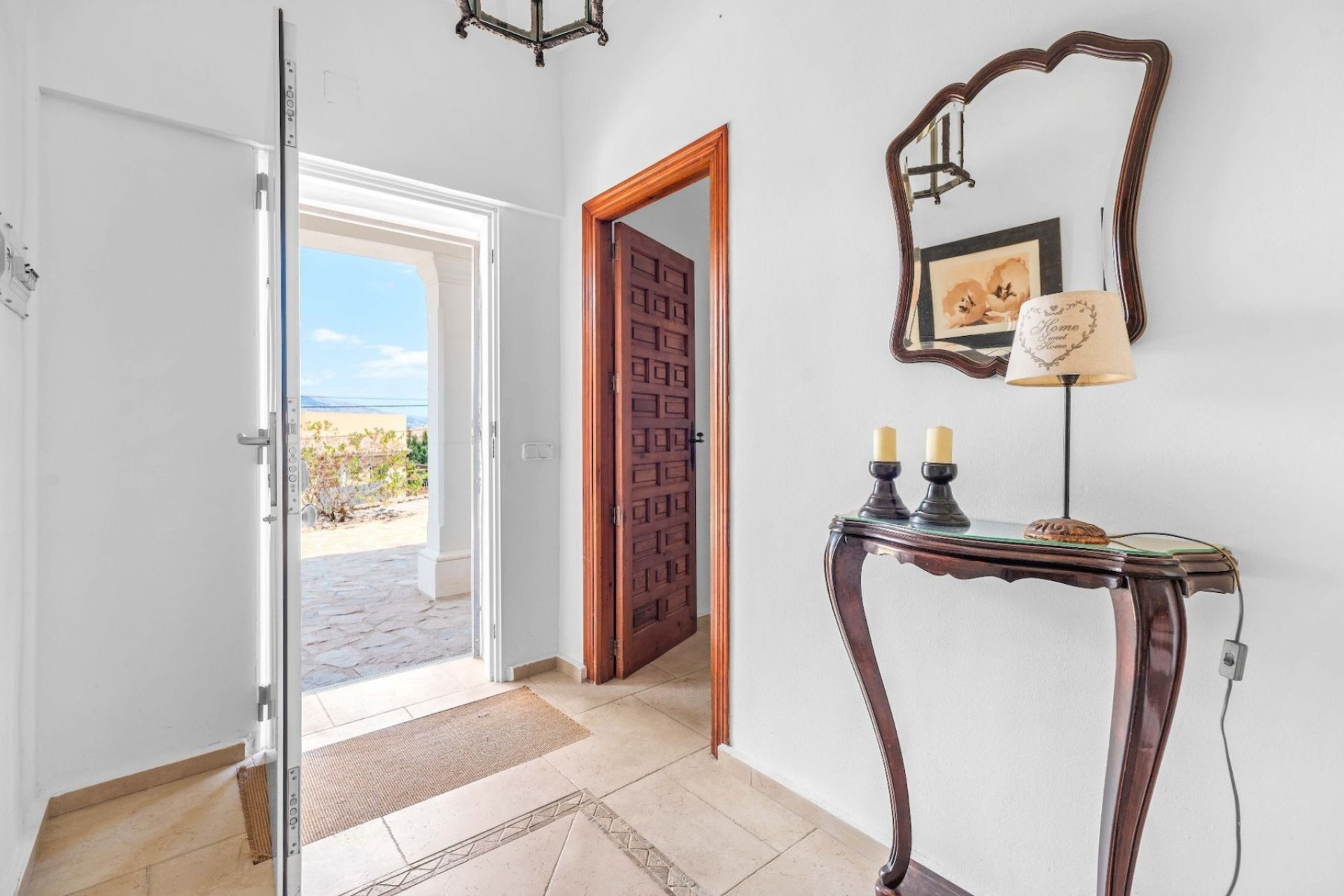 Resale - Villa -
Alfaz del Pi