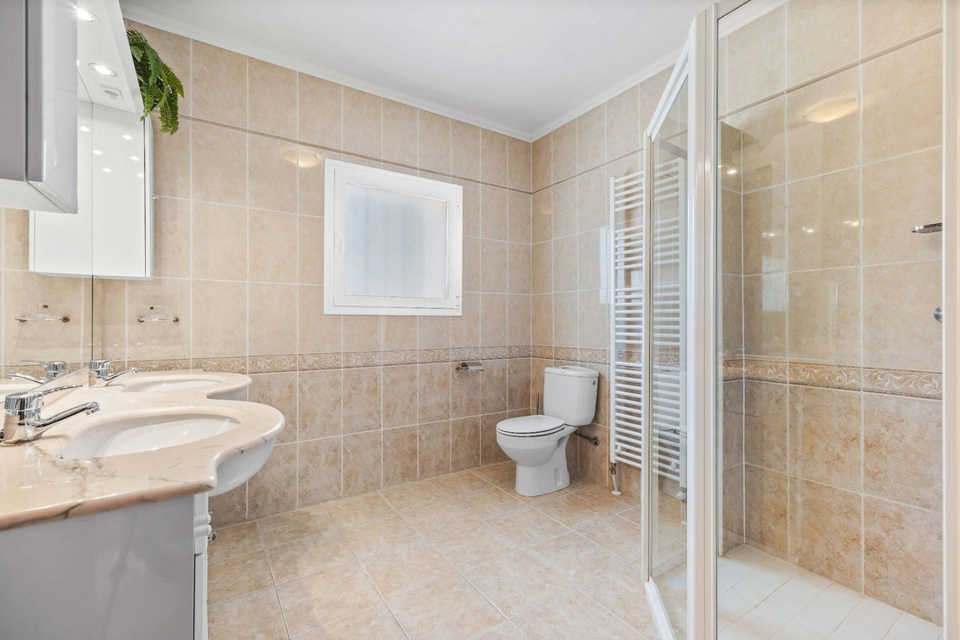 Resale - Villa -
Alfaz del Pi