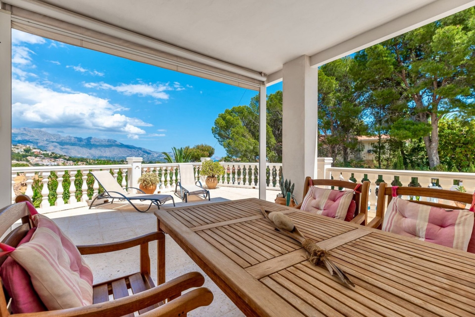 Resale - Villa -
Alfaz del Pi