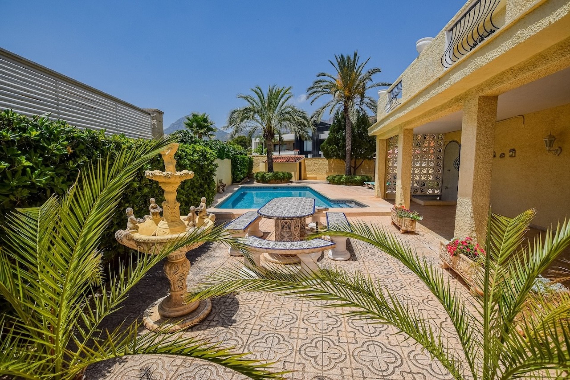 Resale - Villa -
Alfaz del Pi