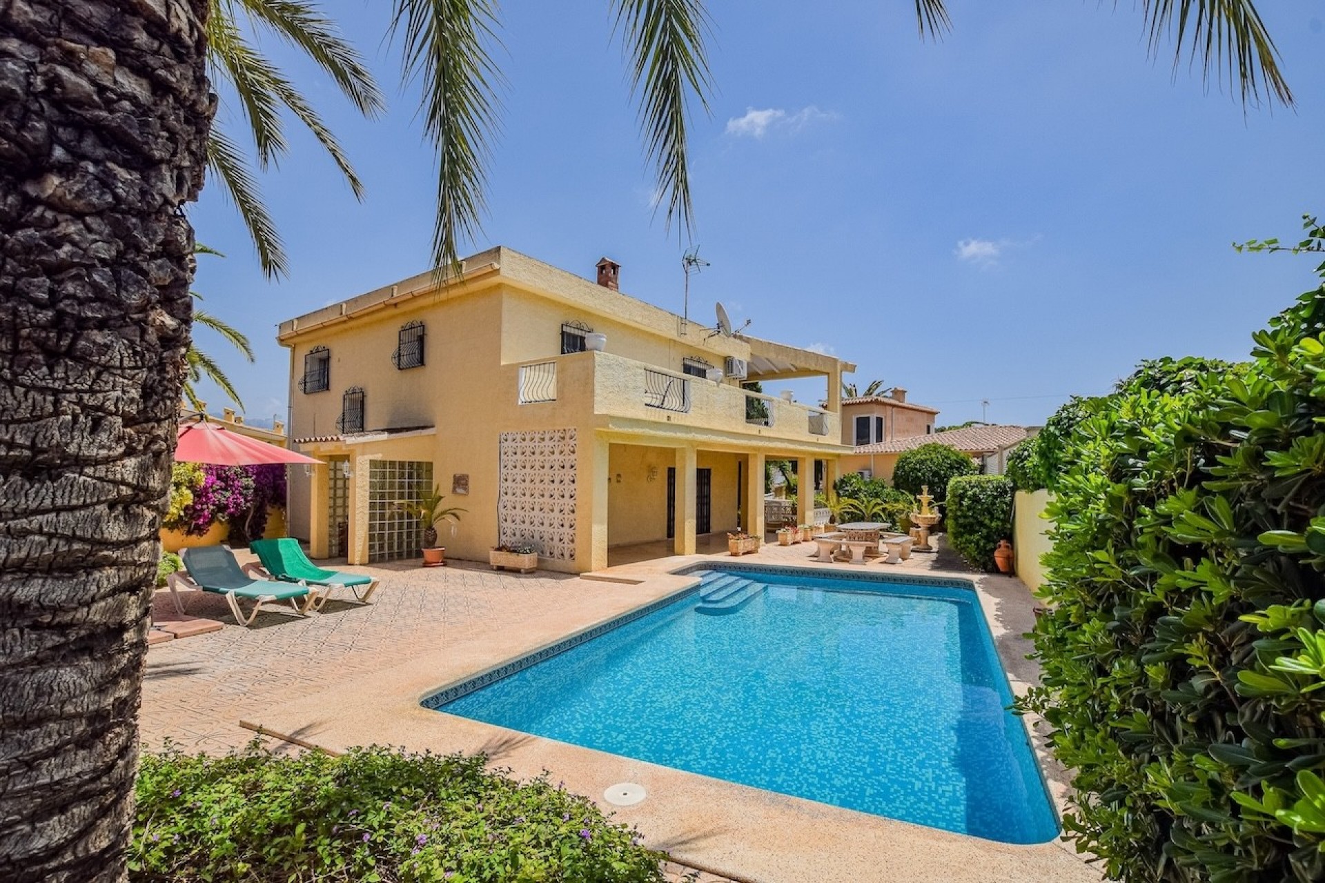 Resale - Villa -
Alfaz del Pi