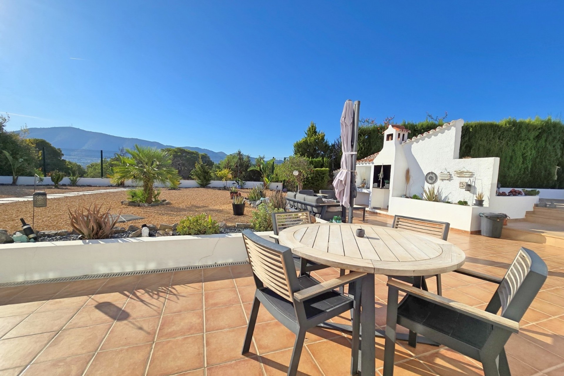 Resale - Villa -
Alfaz del Pi