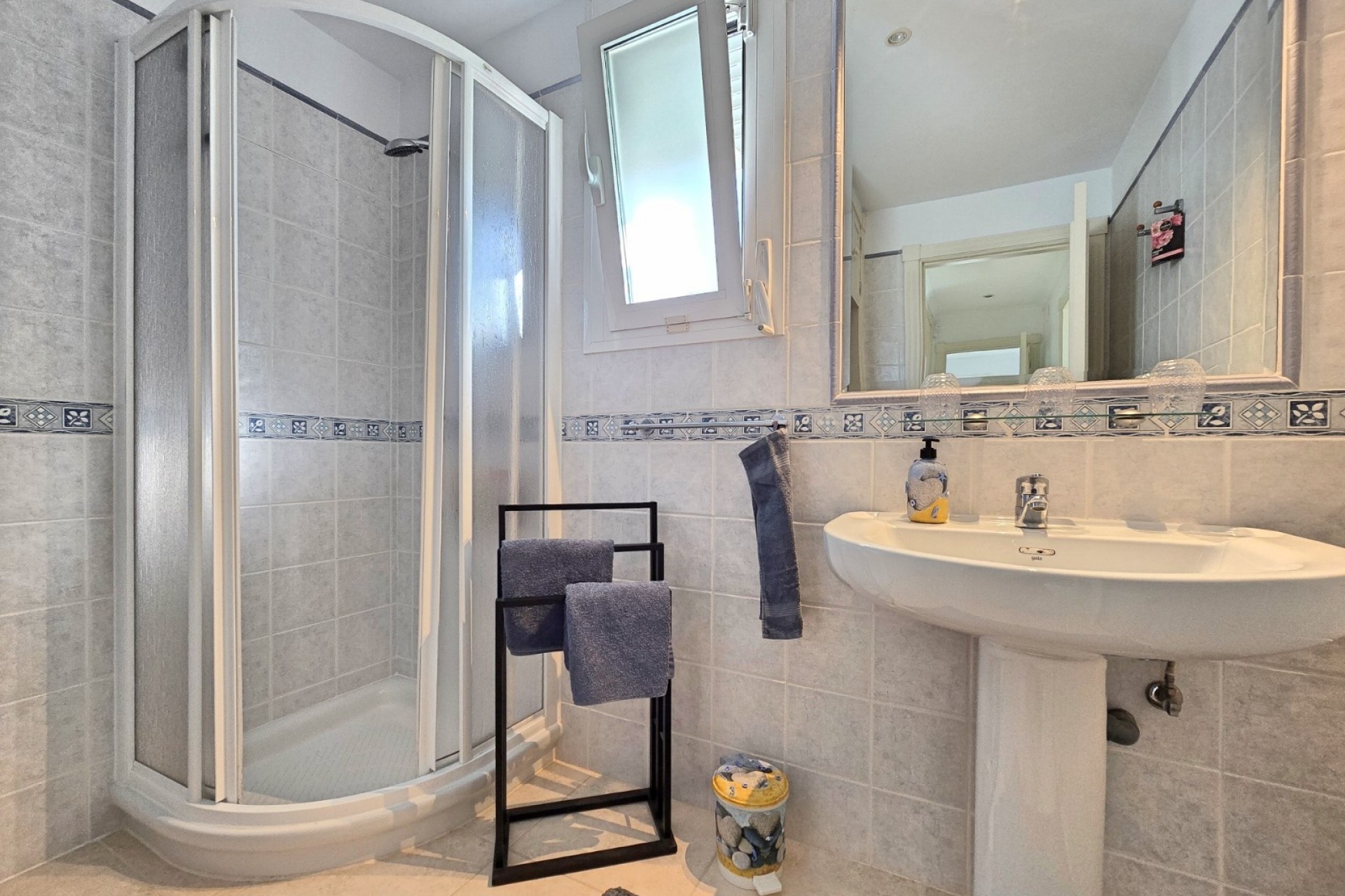 Resale - Villa -
Alfaz del Pi