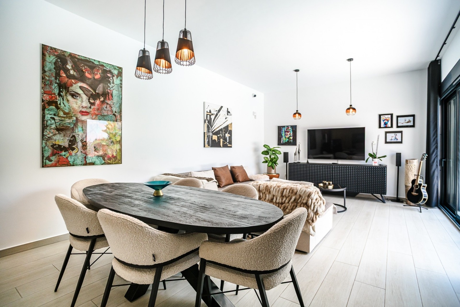 Resale - Villa -
ALGORFA - La Finca Golf