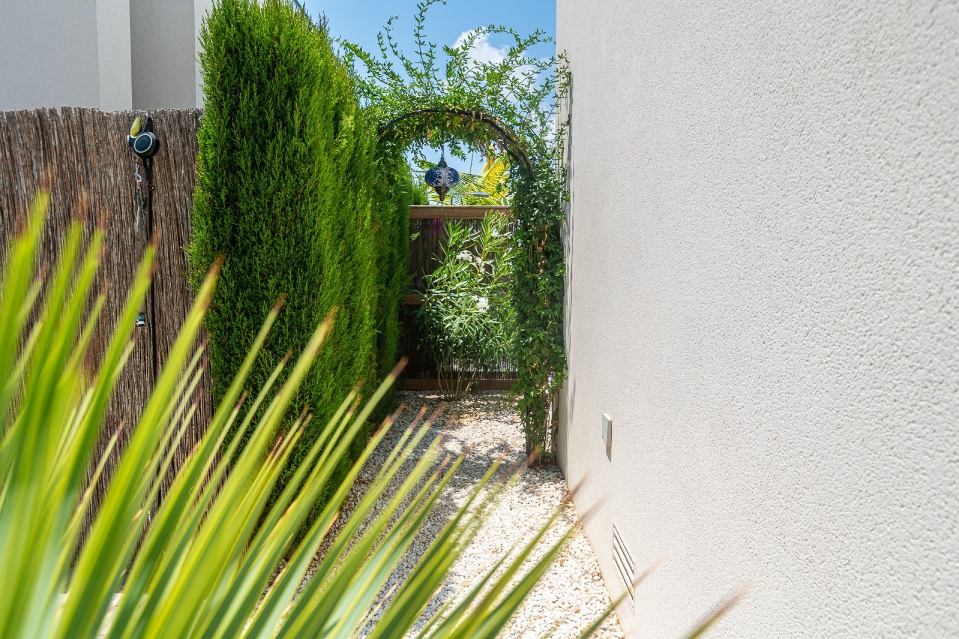 Resale - Villa -
ALGORFA - La Finca Golf