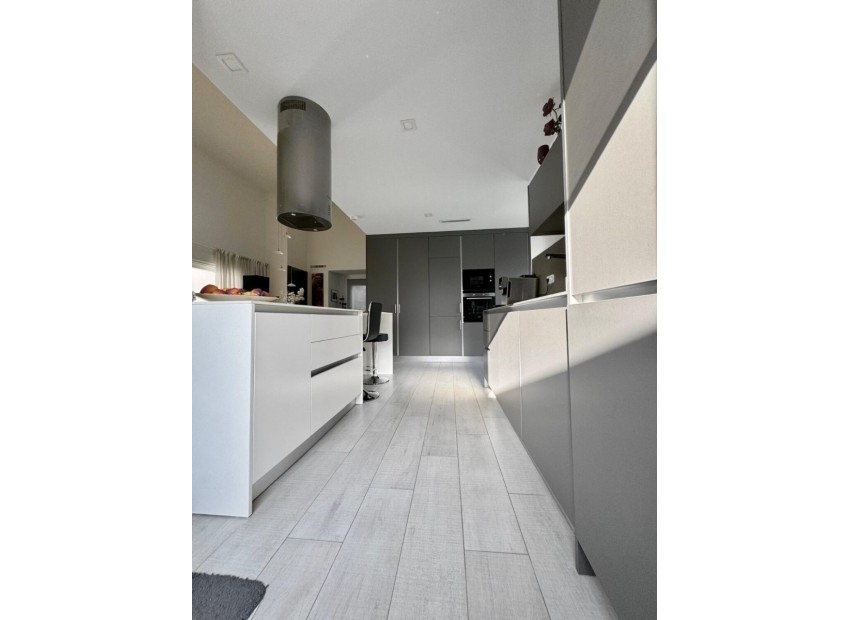 Resale - Villa -
Algorfa