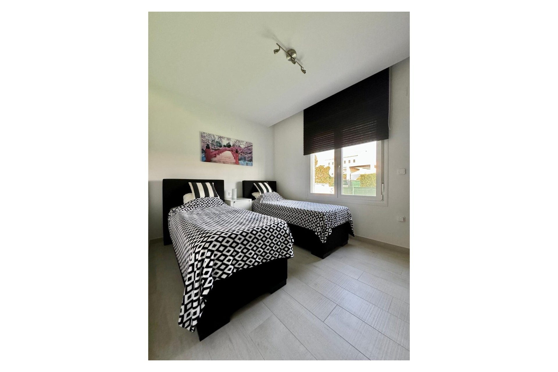 Resale - Villa -
Algorfa