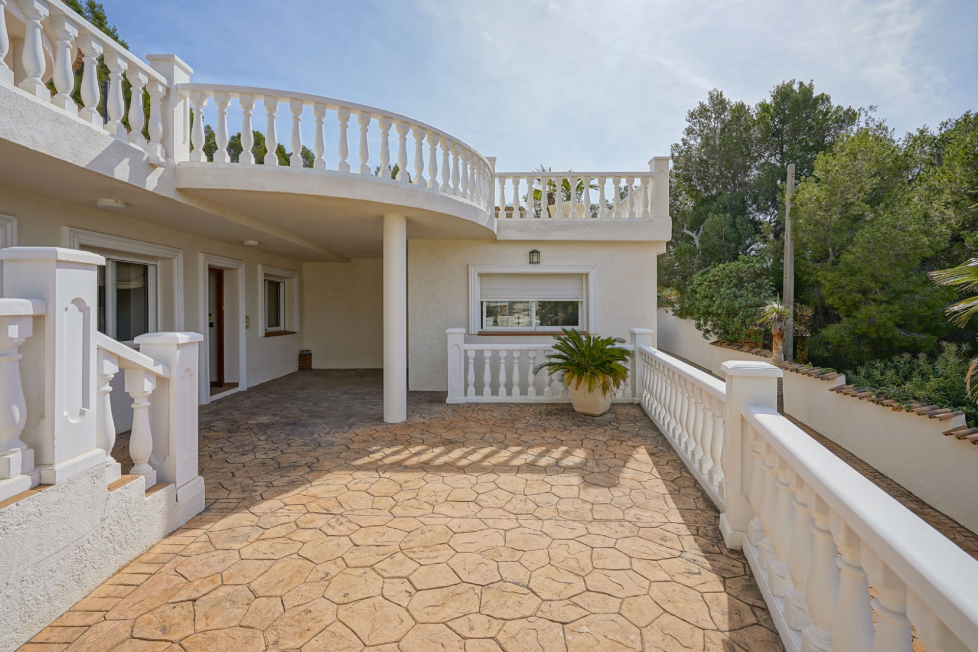 Resale - Villa -
Altea - Alhama Springs