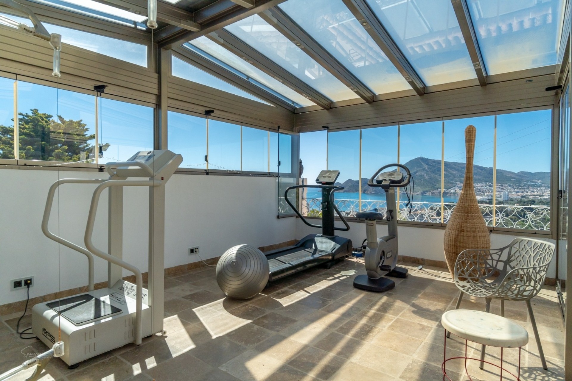 Resale - Villa -
Altea - Altea ciudad