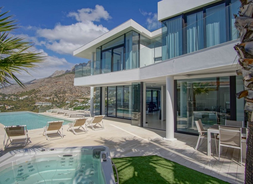 Resale - Villa -
Altea - Altea Hills