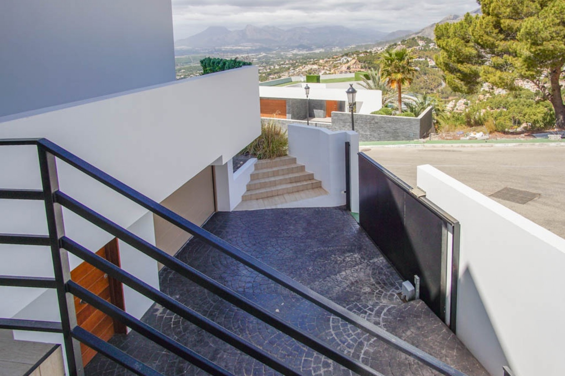 Resale - Villa -
Altea - Altea Hills