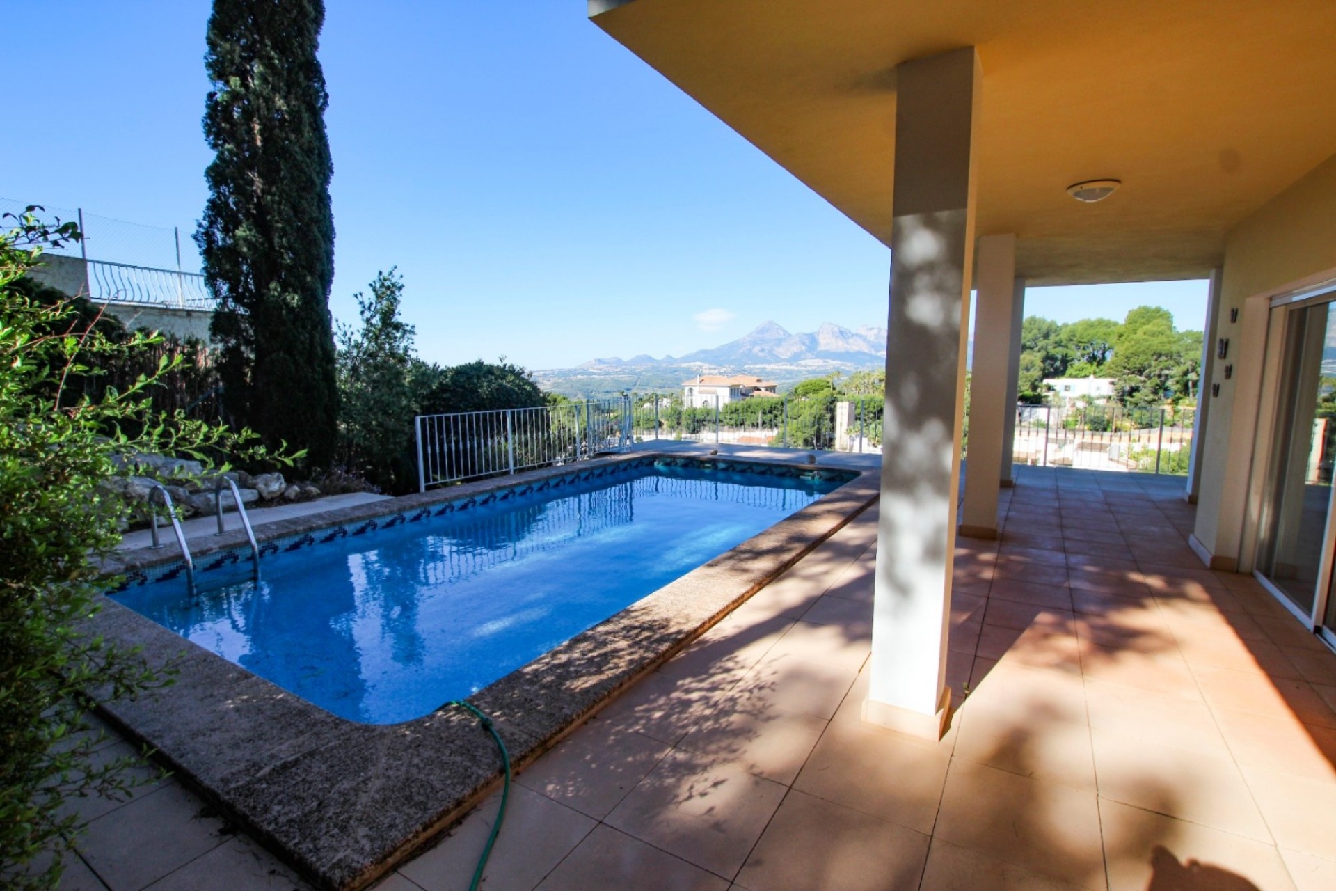 Resale - Villa -
Altea - Altea La Vella