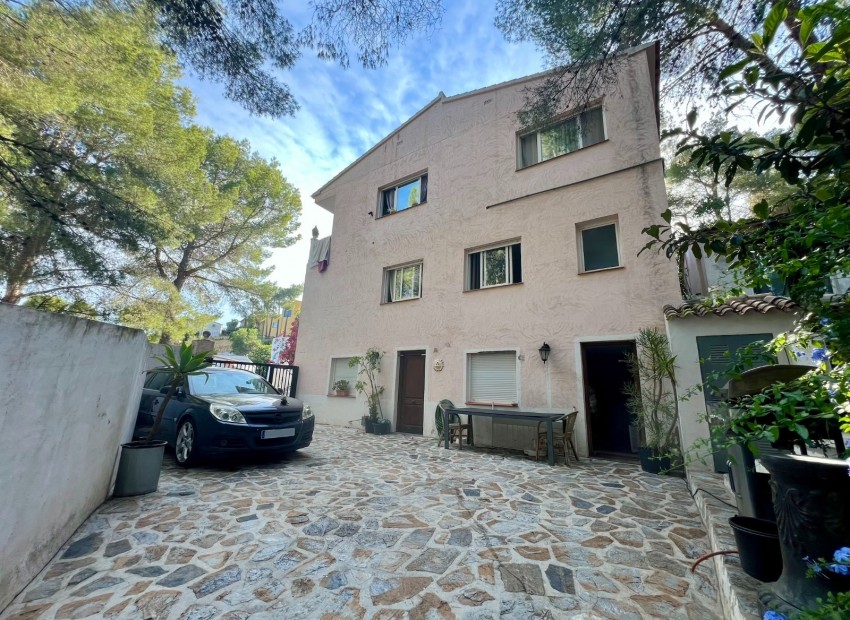 Resale - Villa -
Altea - Altea La Vella