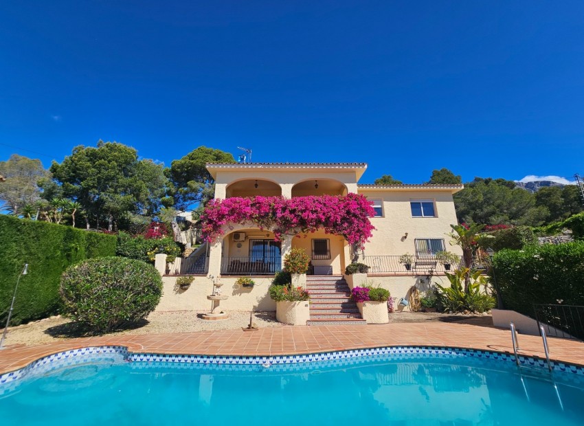 Resale - Villa -
Altea - Altea La Vella