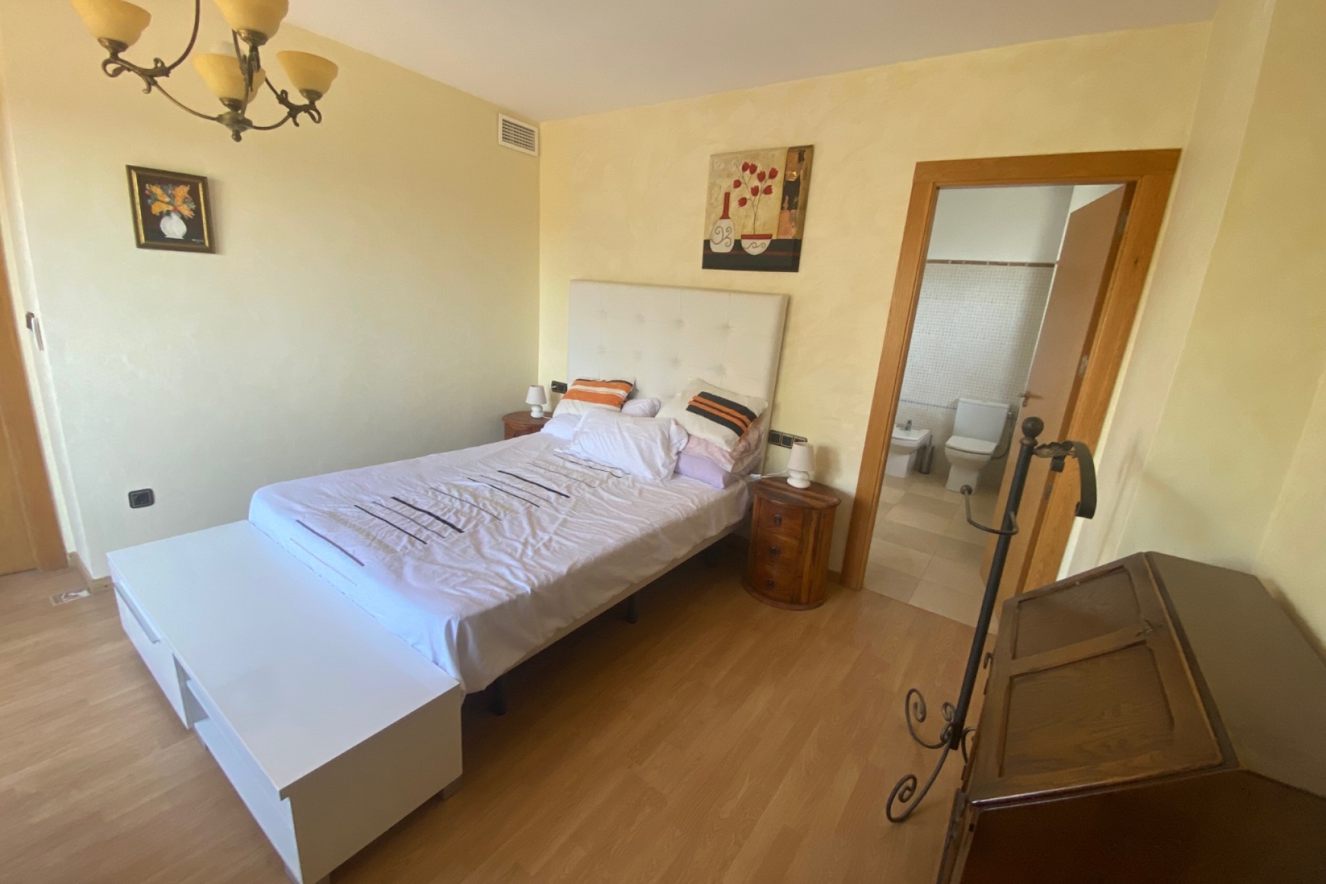 Resale - Villa -
Altea la Vella - Altea