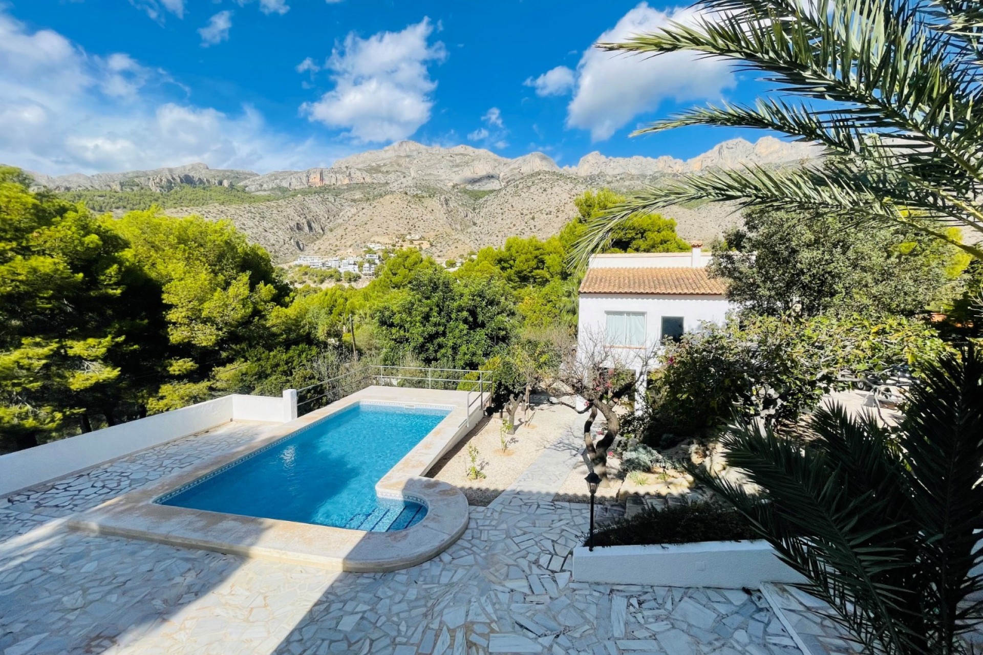 Resale - Villa -
Altea la Vella - Altea