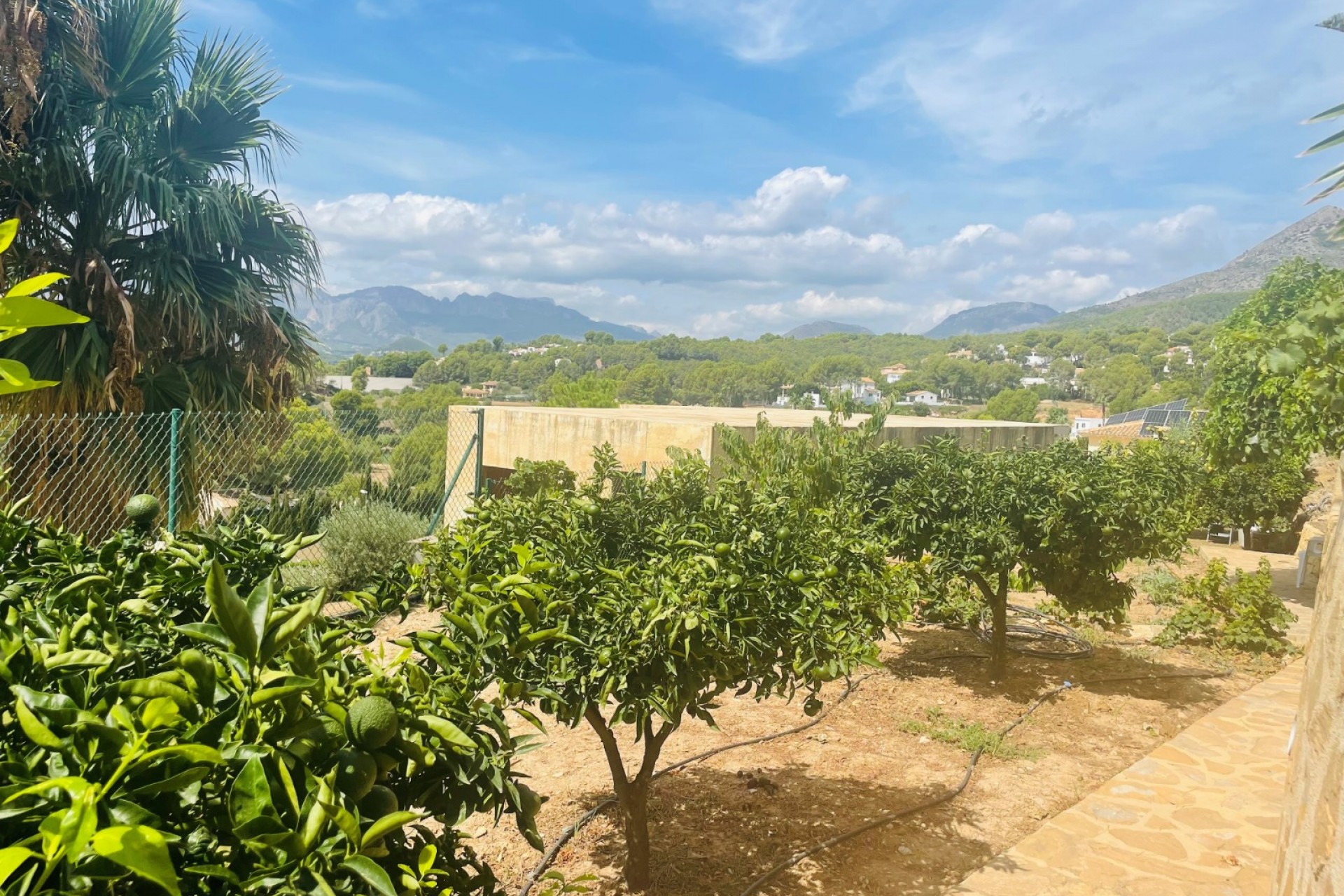 Resale - Villa -
Altea la Vella - Altea