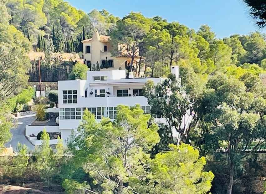 Resale - Villa -
Altea la Vella - Altea