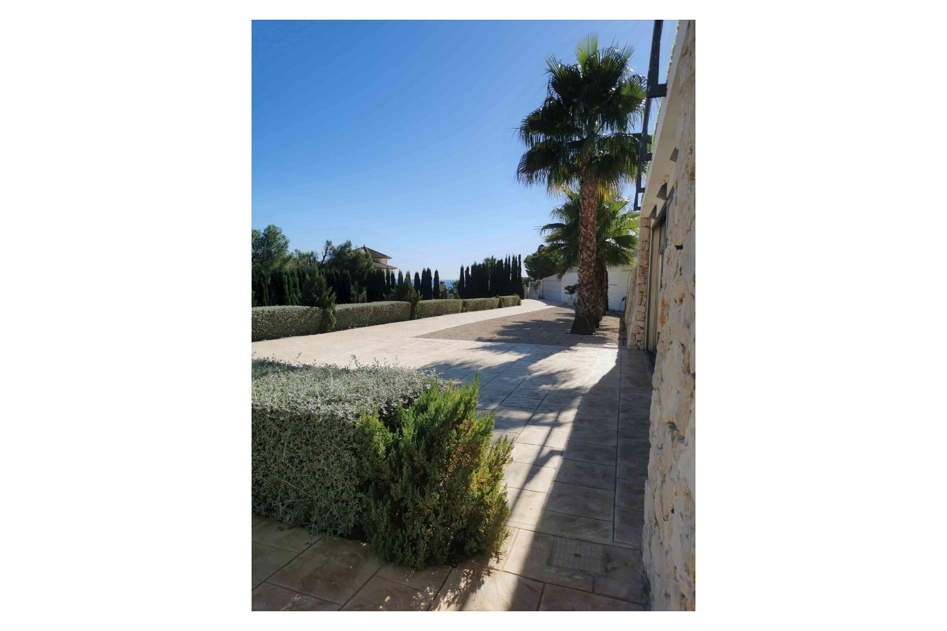 Resale - Villa -
Altea la Vella - Altea