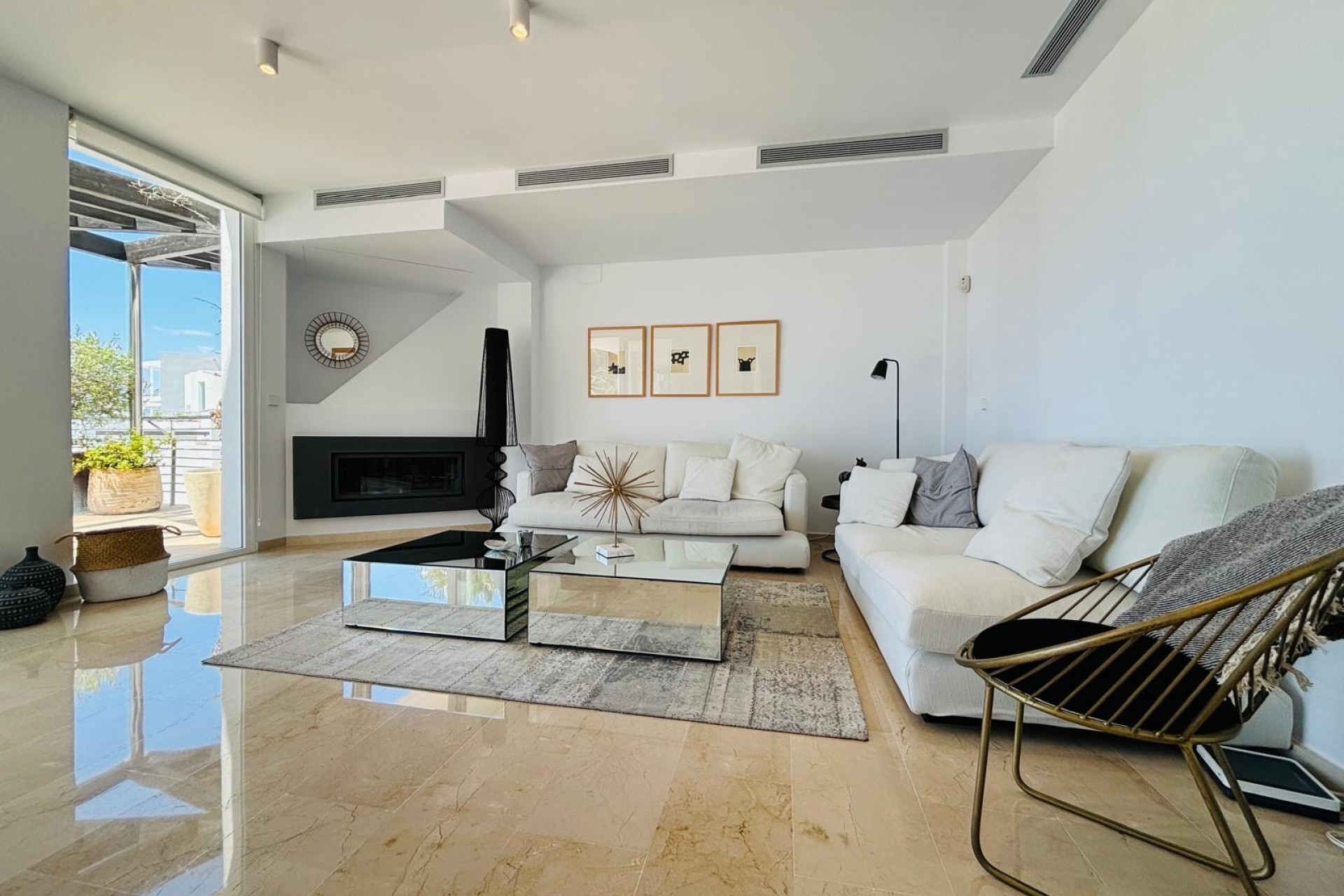 Resale - Villa -
Altea - La Vieja