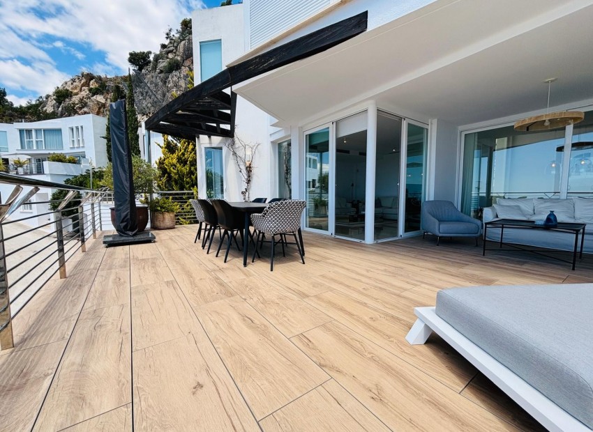 Resale - Villa -
Altea - La Vieja