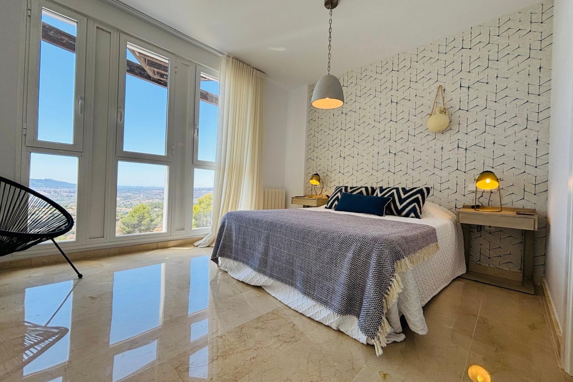 Resale - Villa -
Altea - La Vieja