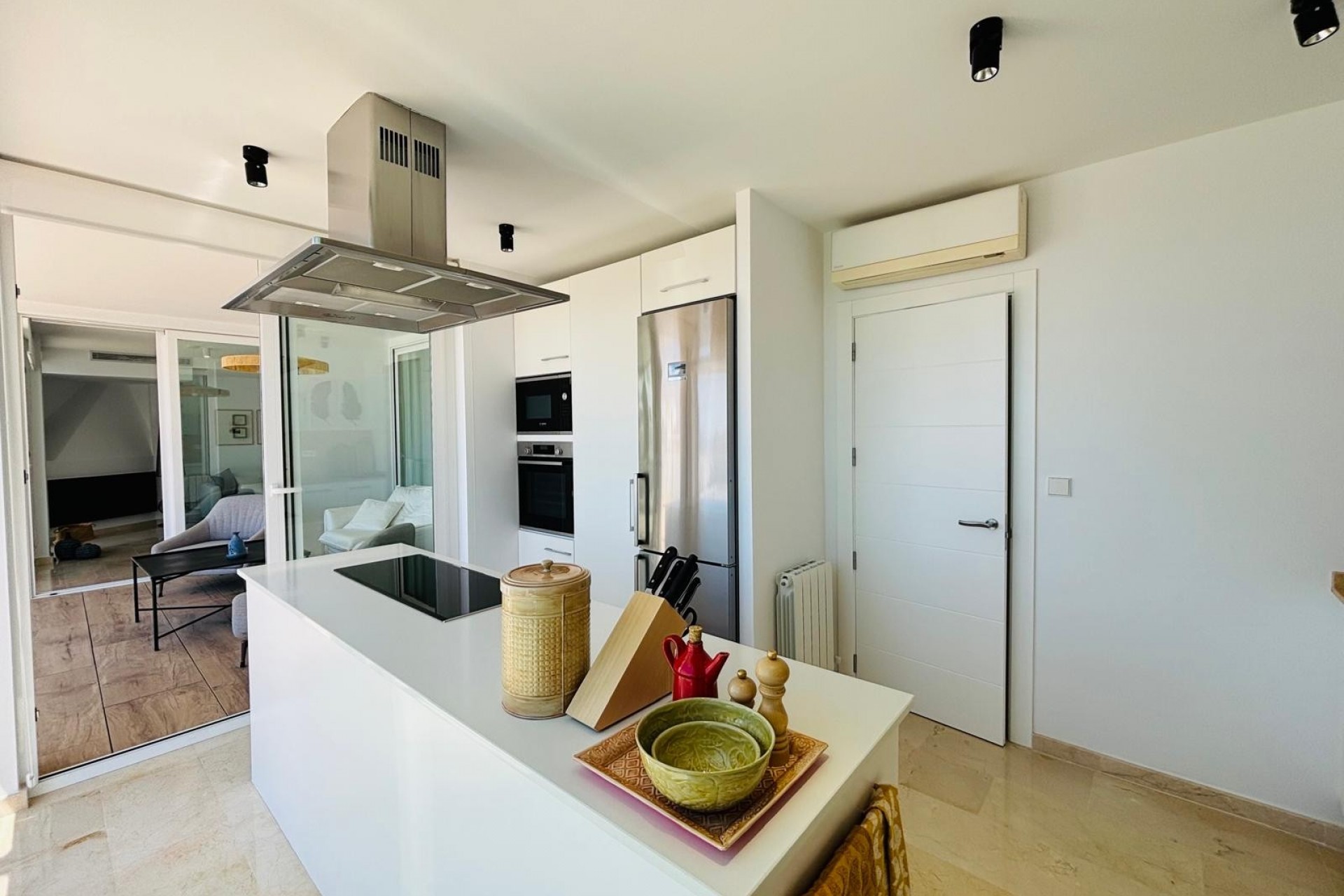 Resale - Villa -
Altea - La Vieja