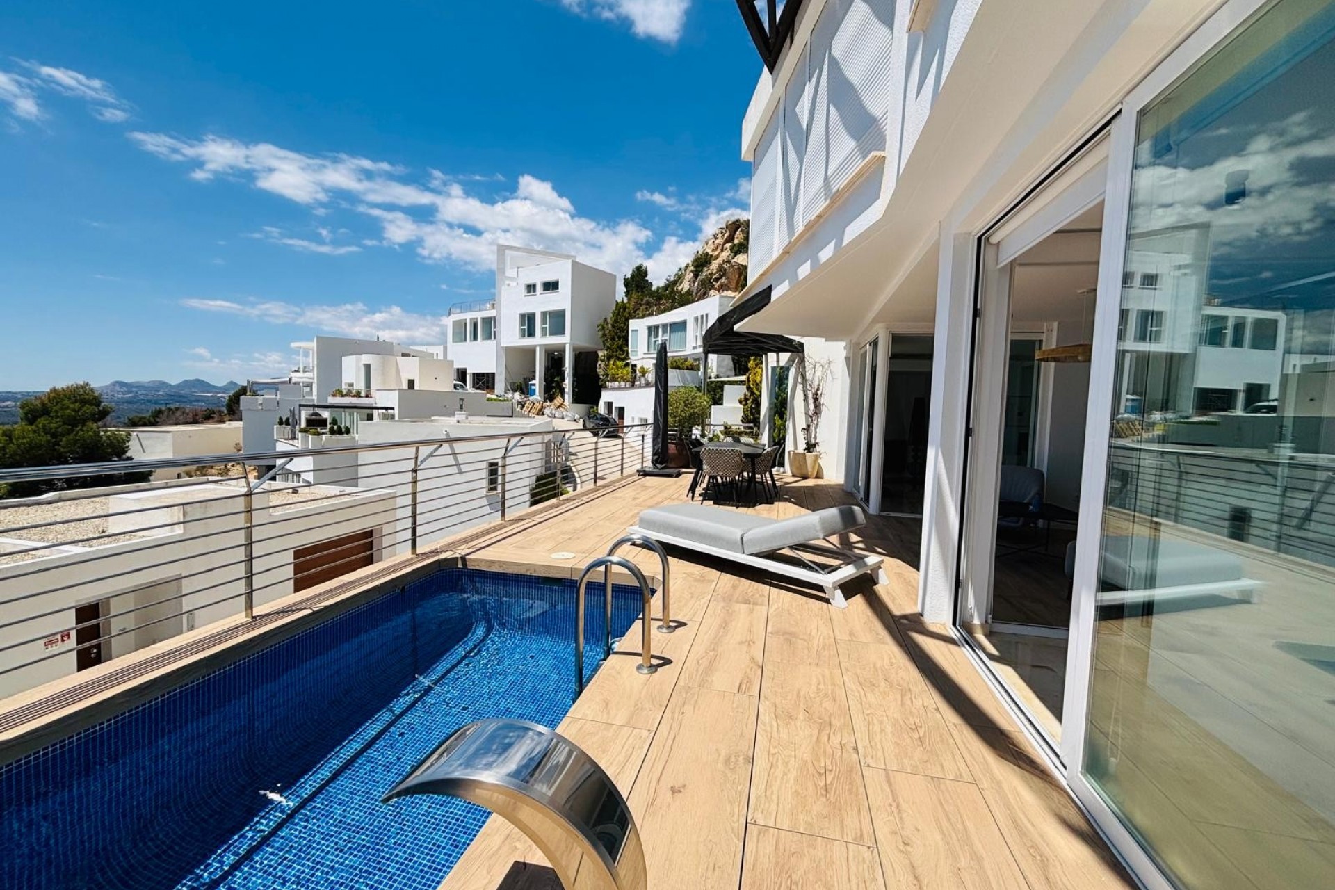 Resale - Villa -
Altea - La Vieja