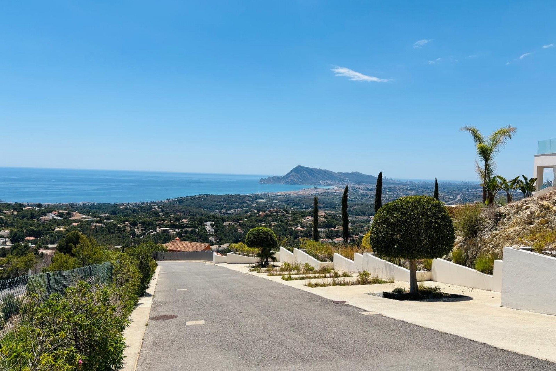 Resale - Villa -
Altea - La Vieja