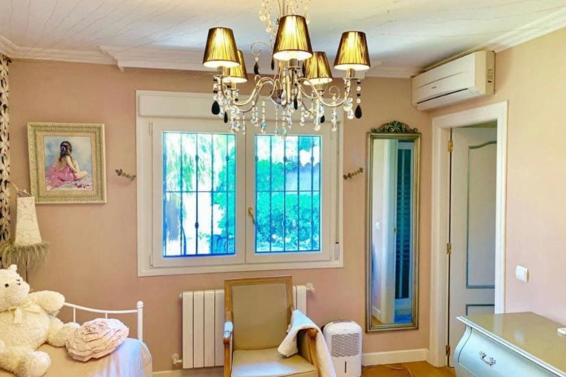 Resale - Villa -
Altea - La Vieja