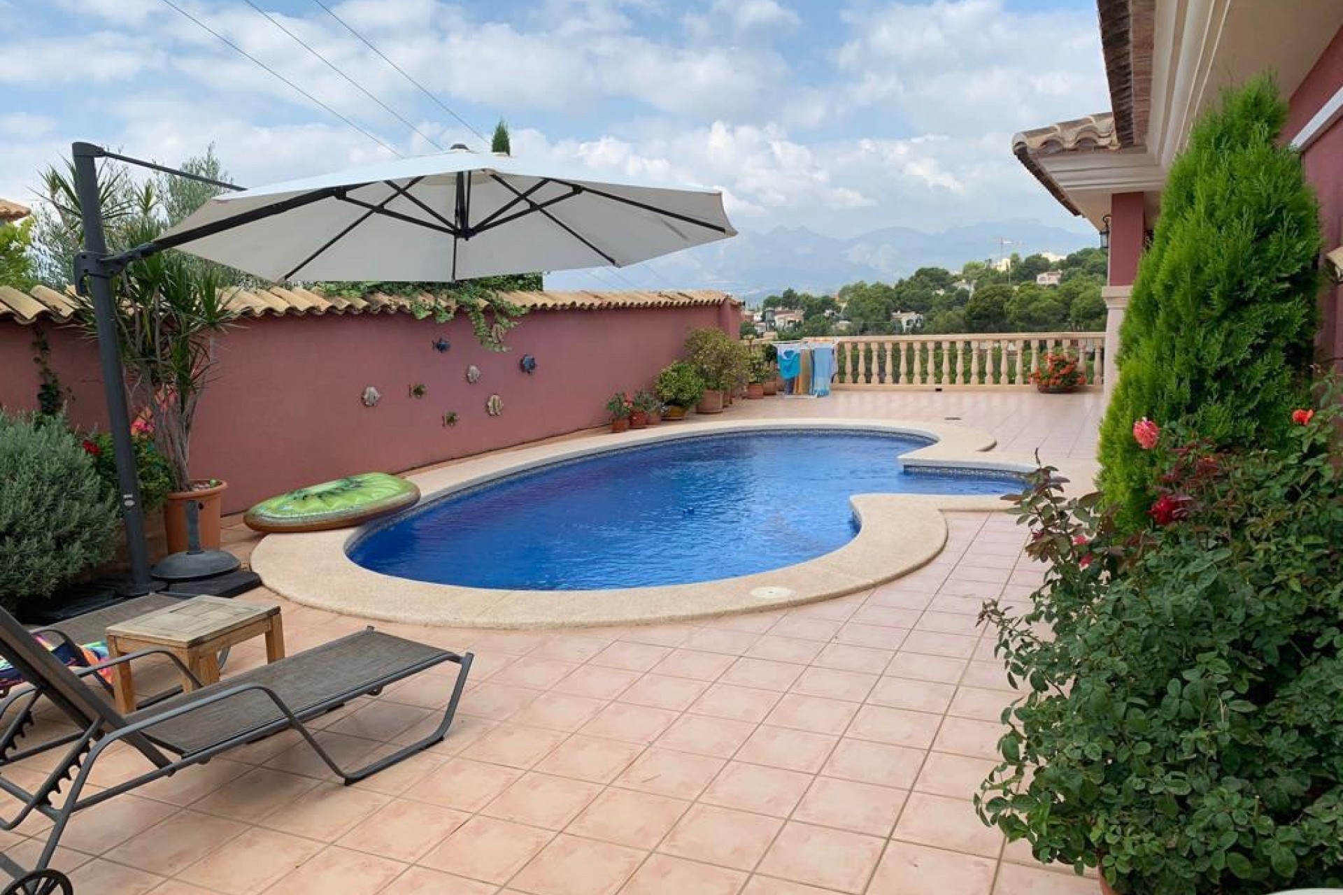 Resale - Villa -
Altea - La Vieja
