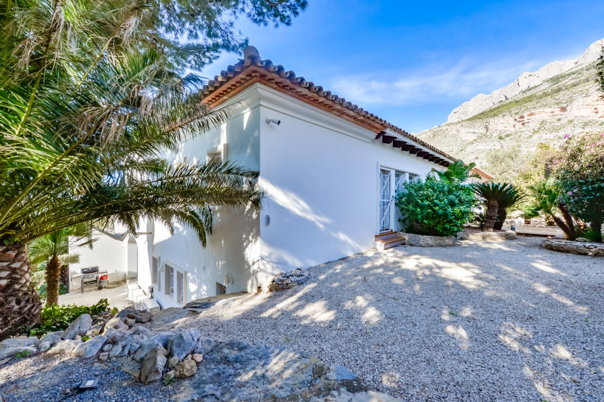 Resale - Villa -
Altea - Sierra de Altea