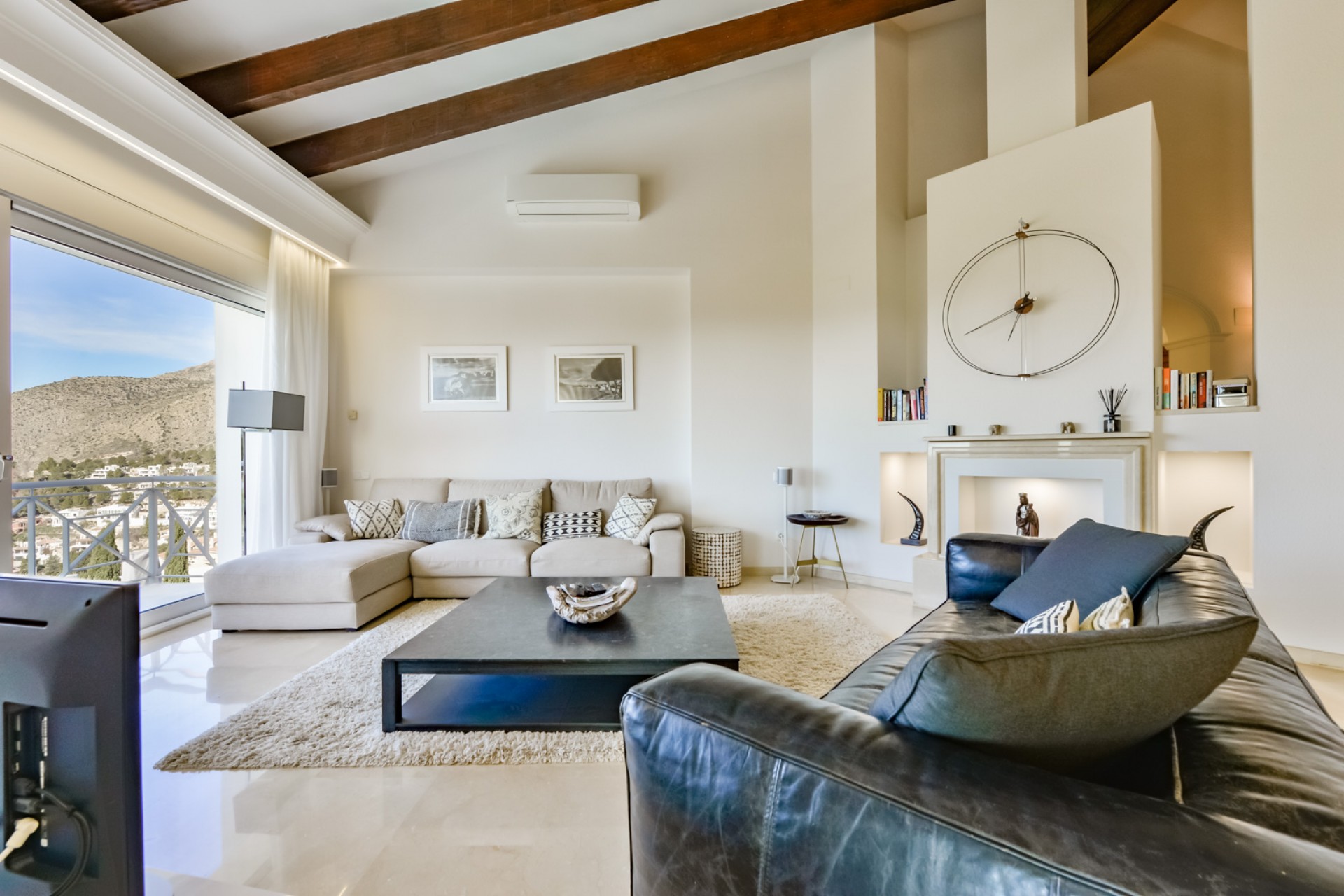 Resale - Villa -
Altea - Sierra de Altea