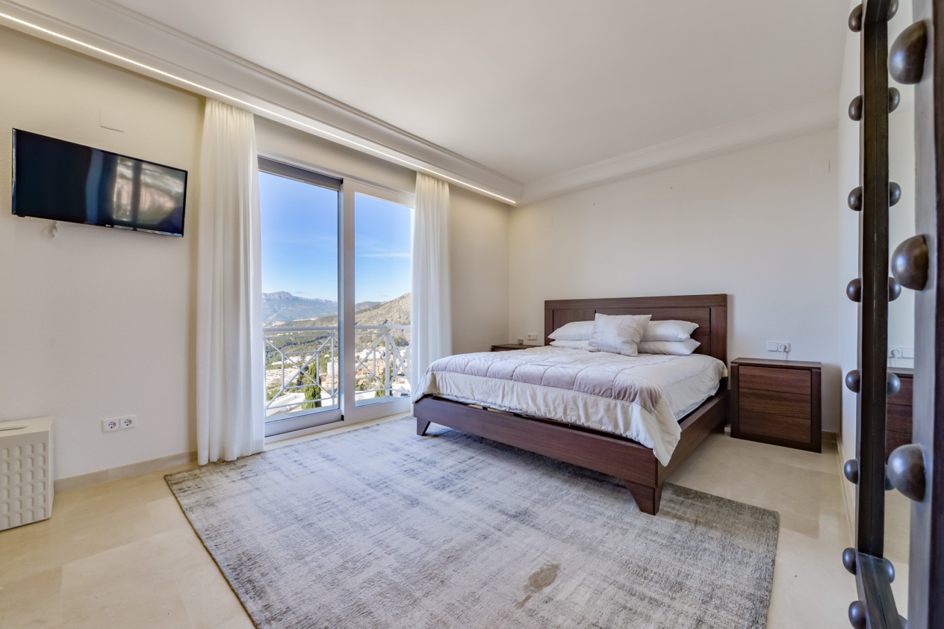 Resale - Villa -
Altea - Sierra de Altea