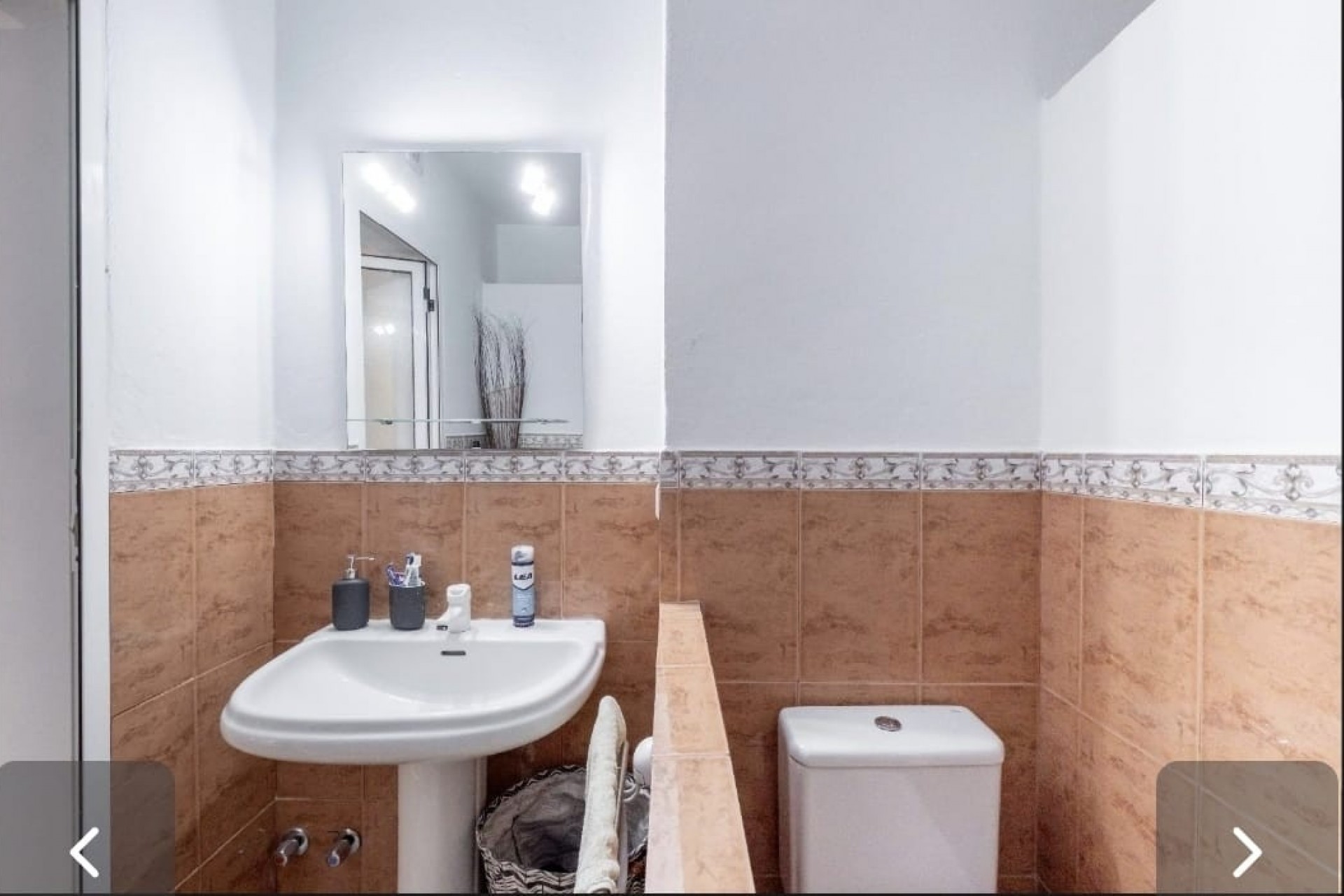 Resale - Villa -
Altea - Urbanización Santa Clara