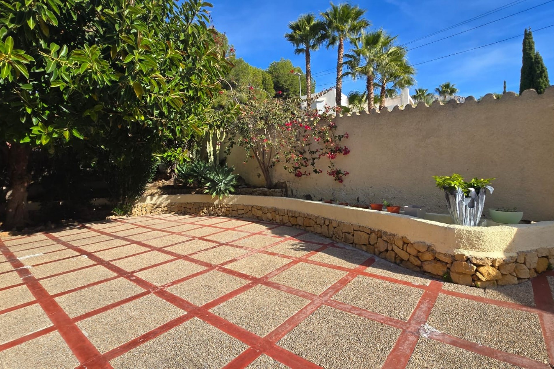 Resale - Villa -
Altea - Urbanización Santa Clara