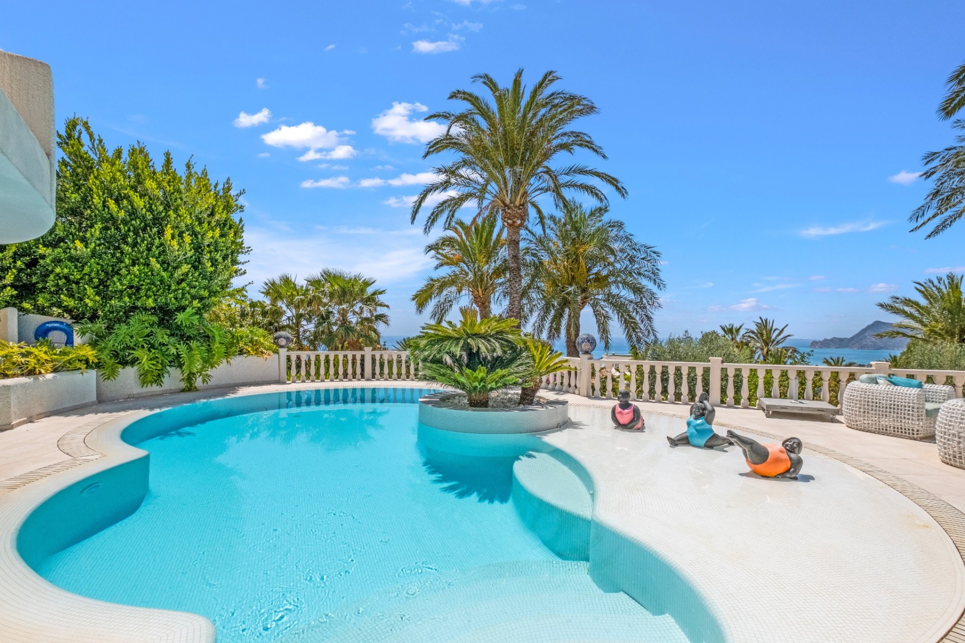 Resale - Villa -
Altea