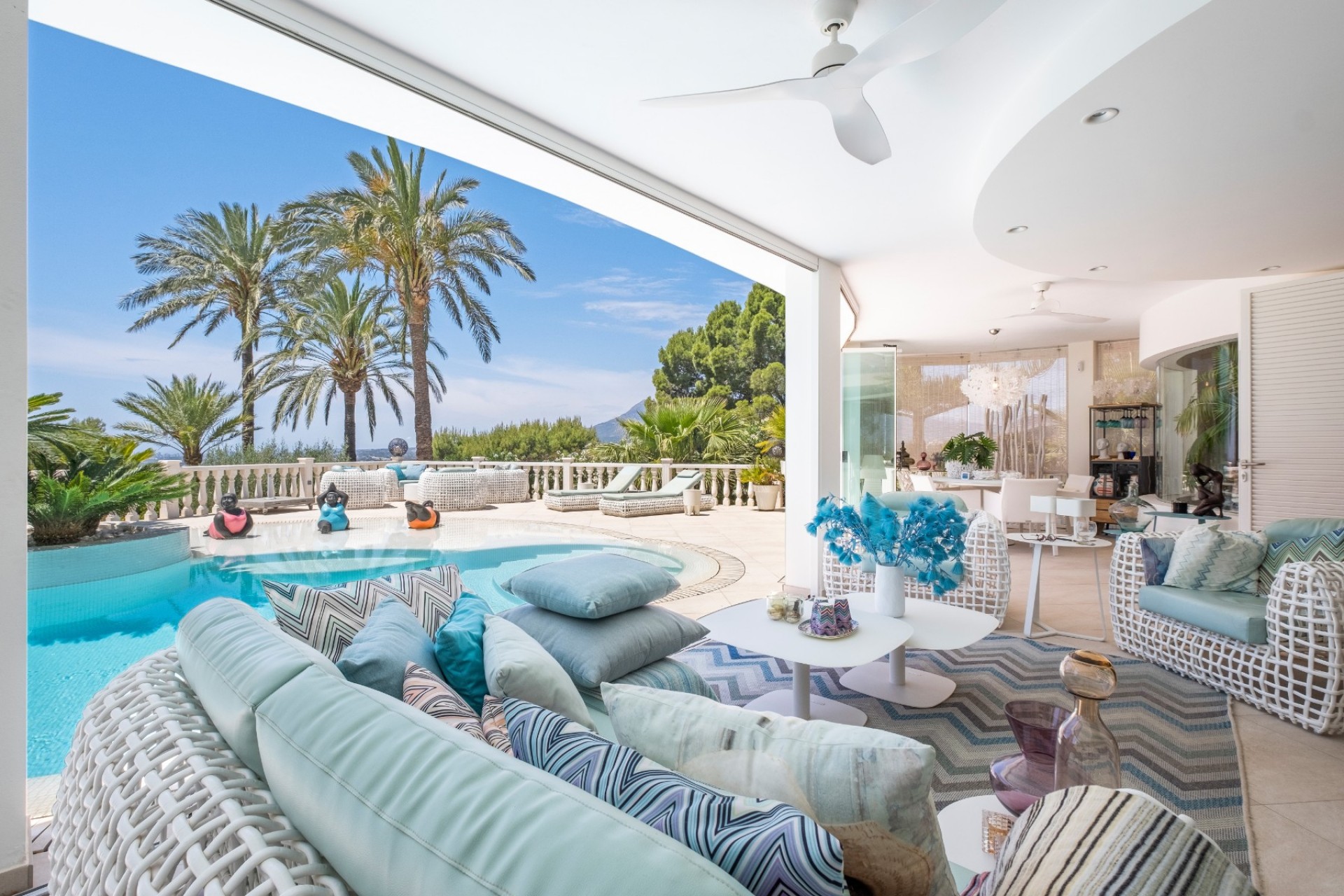 Resale - Villa -
Altea