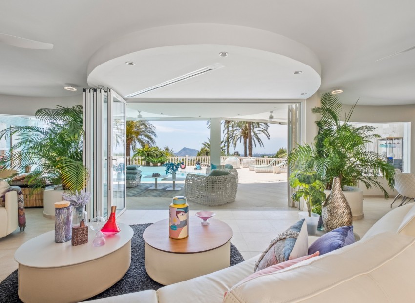 Resale - Villa -
Altea