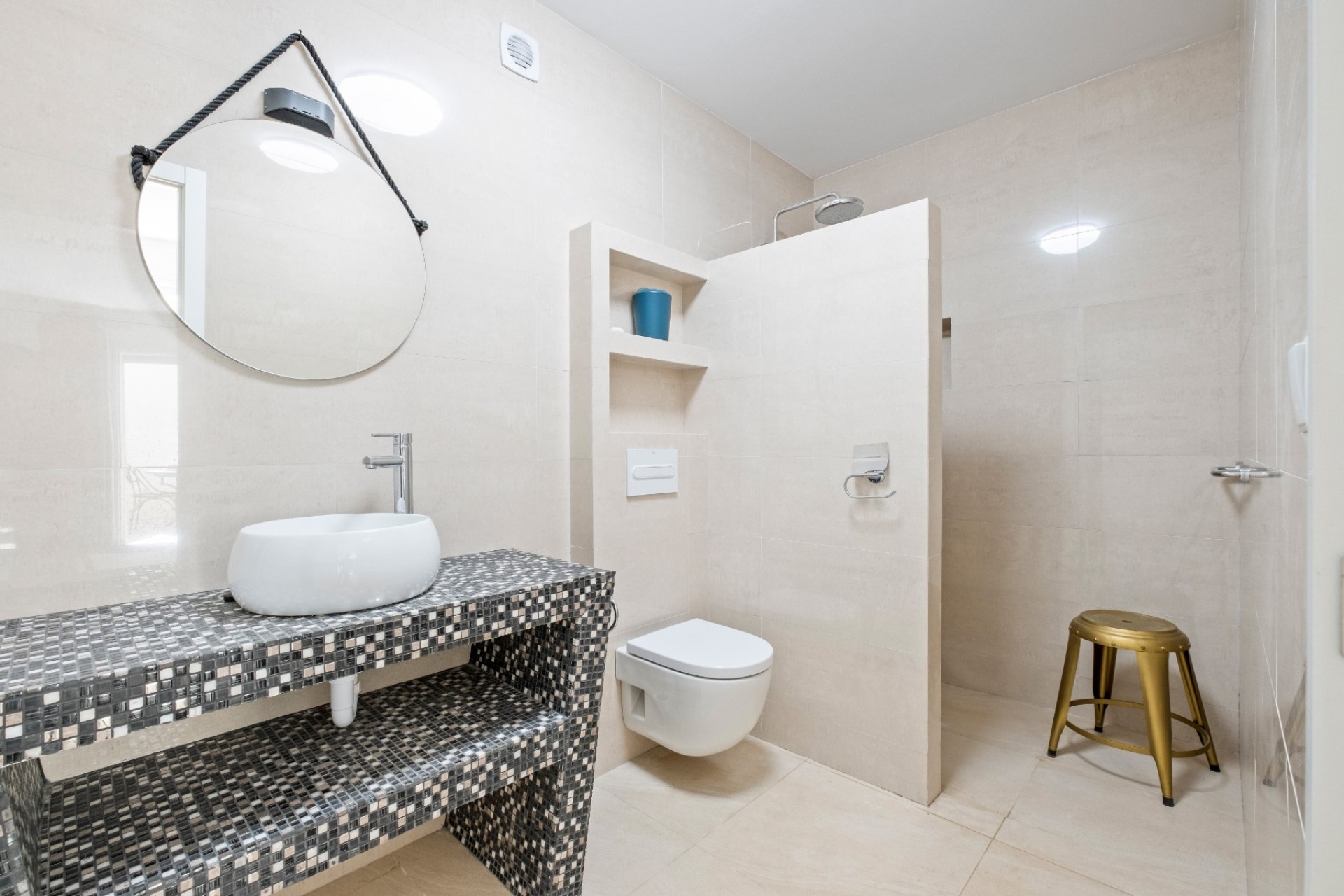 Resale - Villa -
Altea