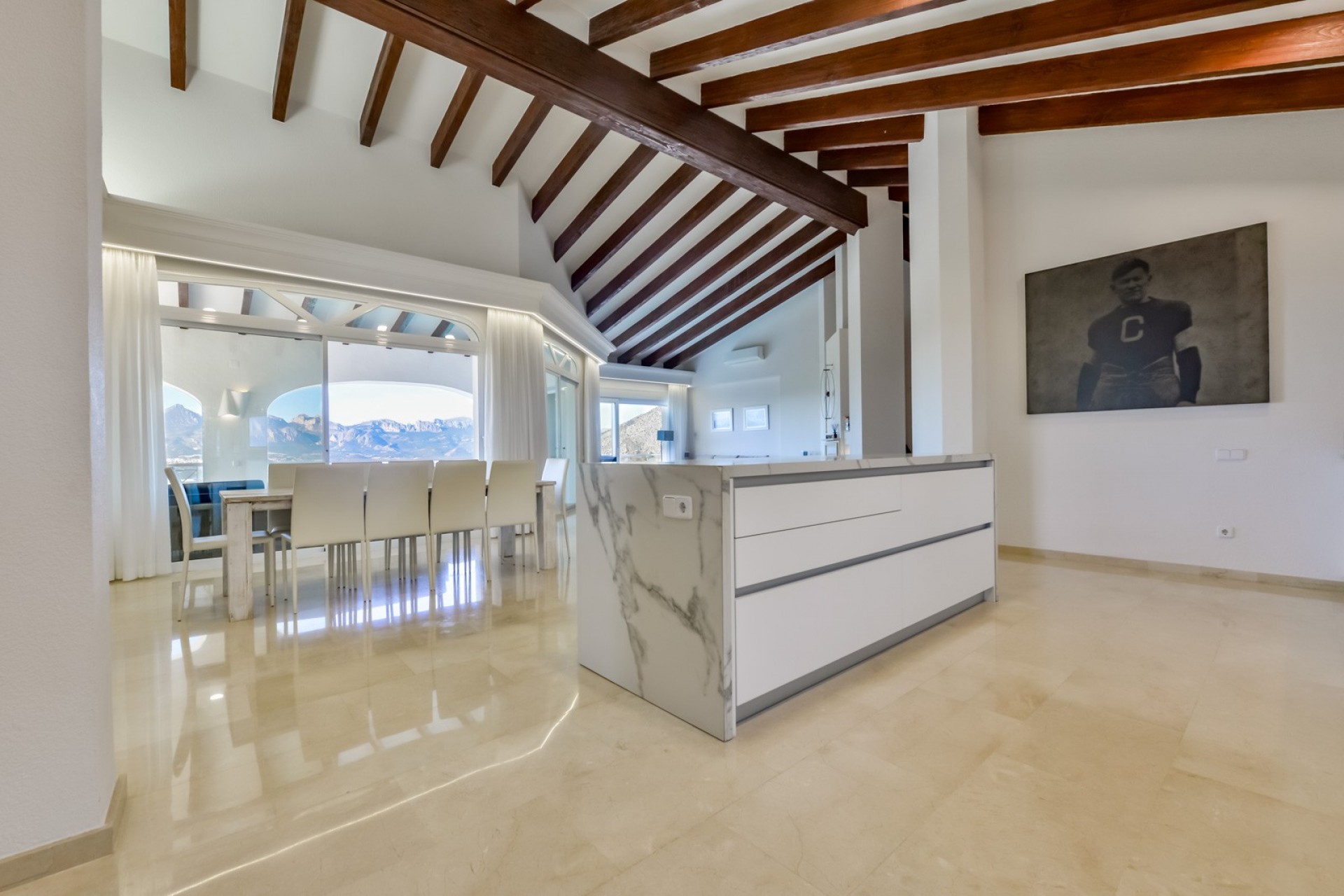 Resale - Villa -
Altea