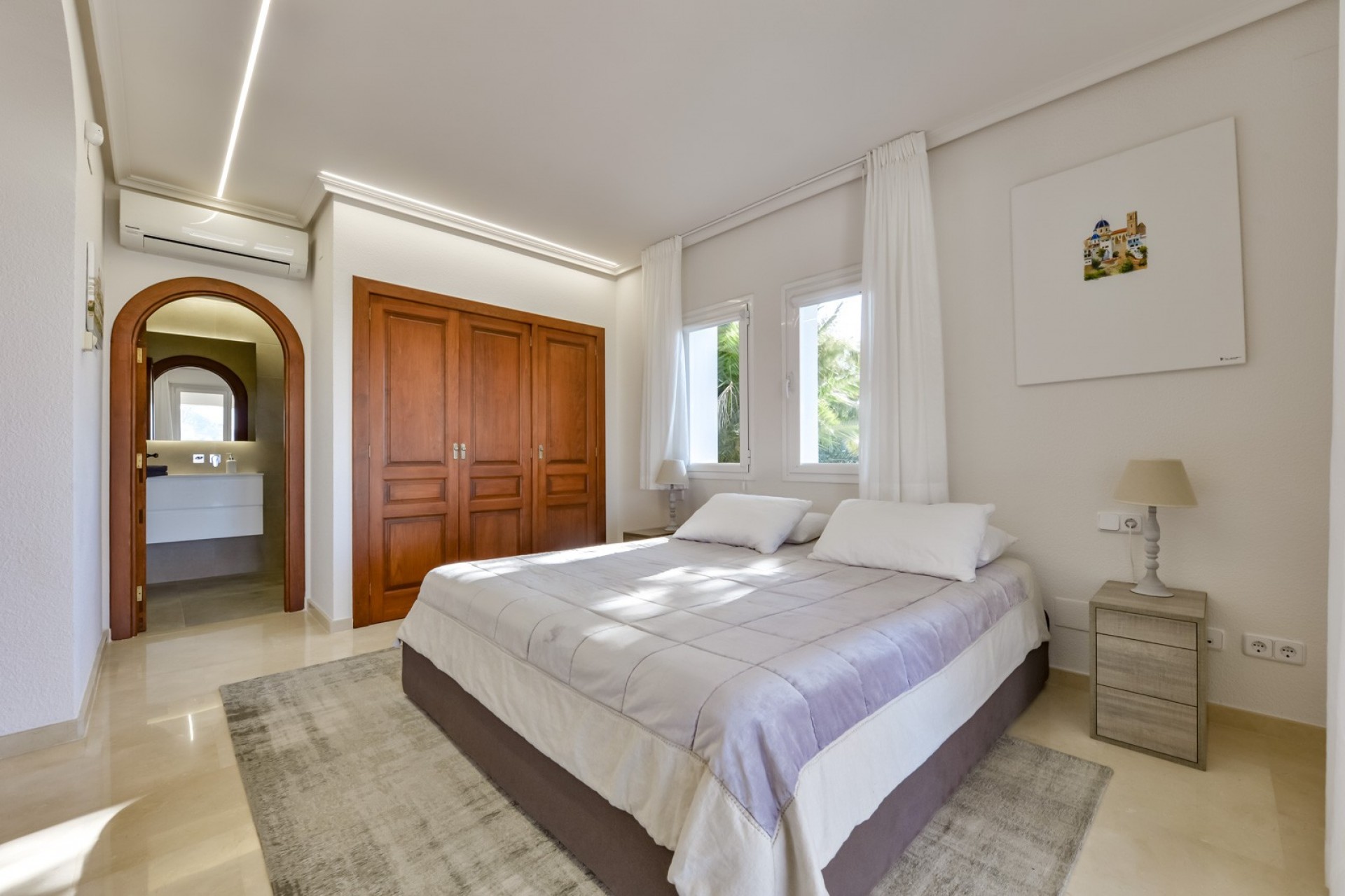 Resale - Villa -
Altea
