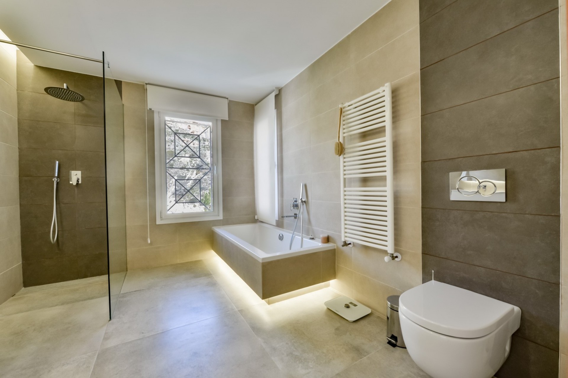 Resale - Villa -
Altea
