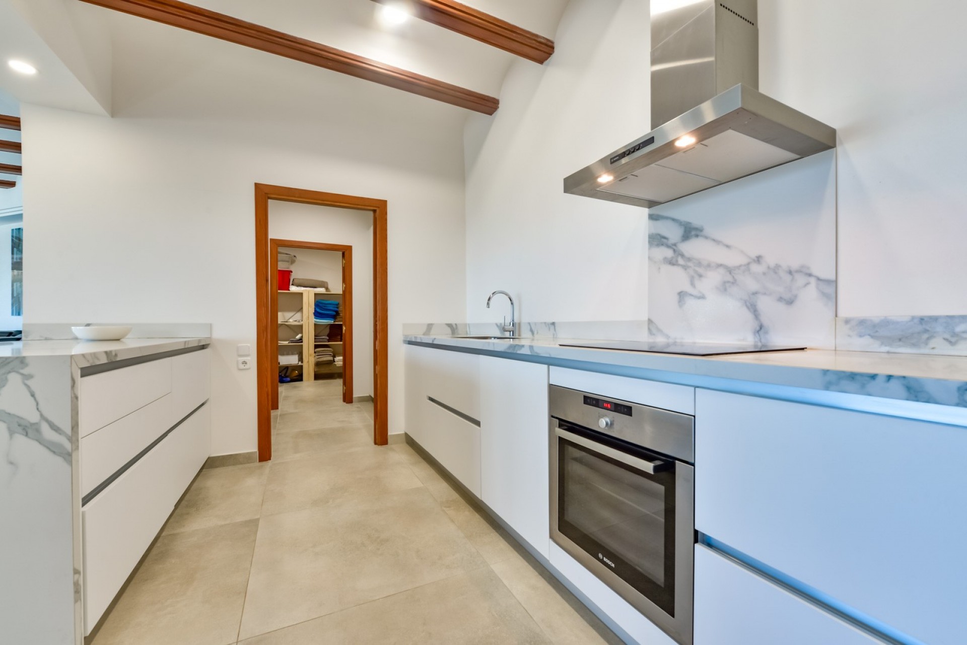 Resale - Villa -
Altea