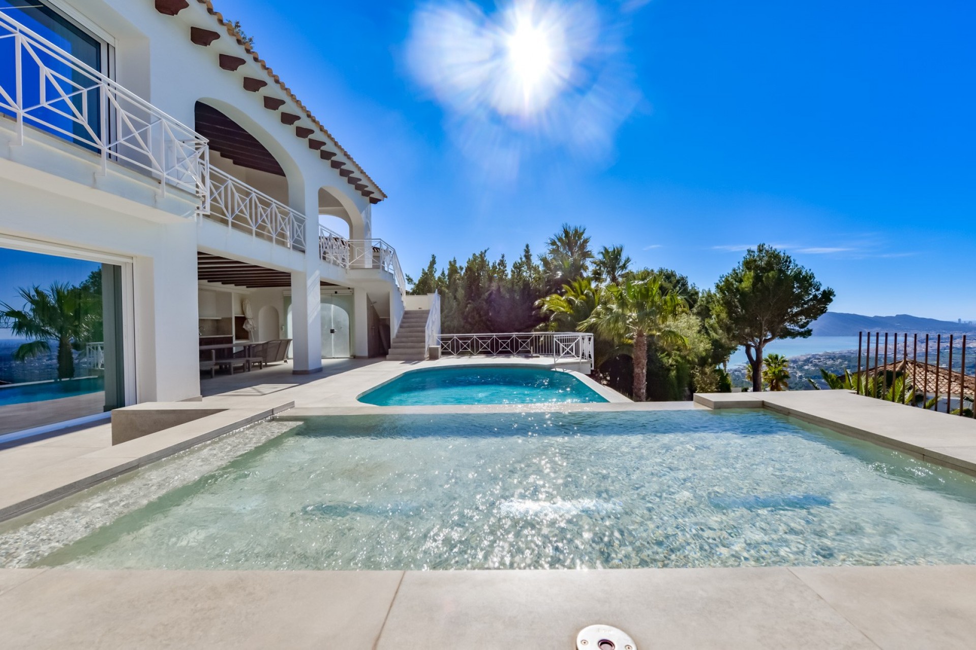 Resale - Villa -
Altea